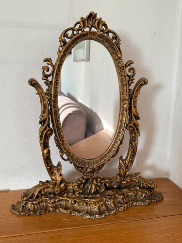 Vintage baroque style table - baroque,