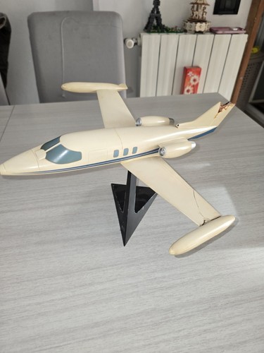 Learjet jet action - action, figure