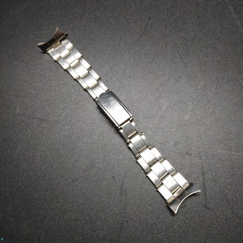 Stainless steel watch strap